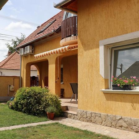 B6 Apartman 베스프렘 외부 사진