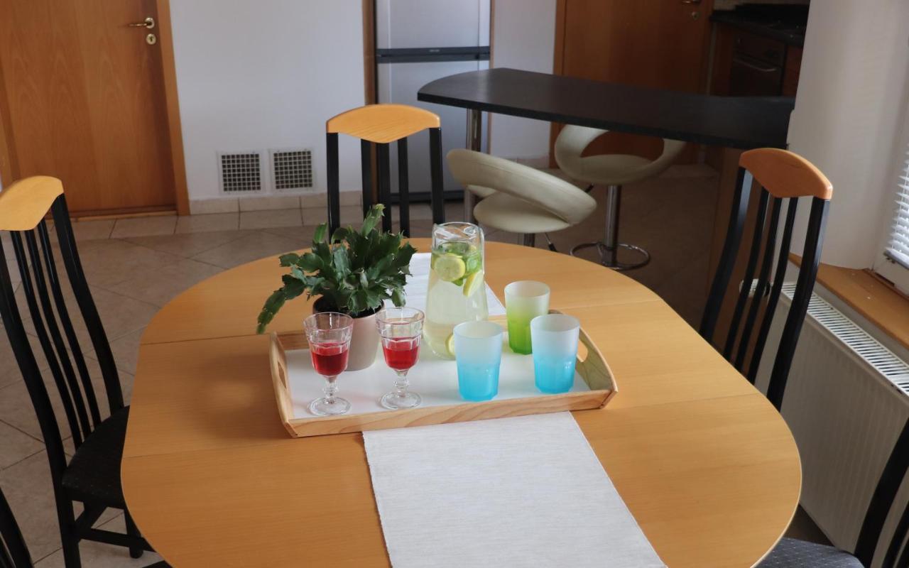 B6 Apartman 베스프렘 외부 사진